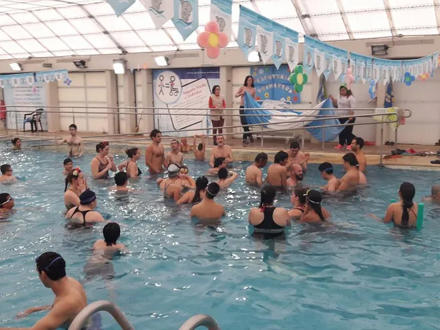 tiburones-del-parana-pileta-actividadjpg